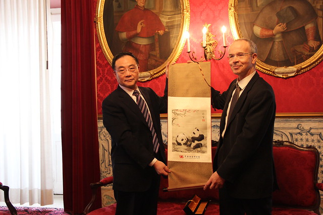 UC assina acordo com a Academia de Ciências Sociais da China