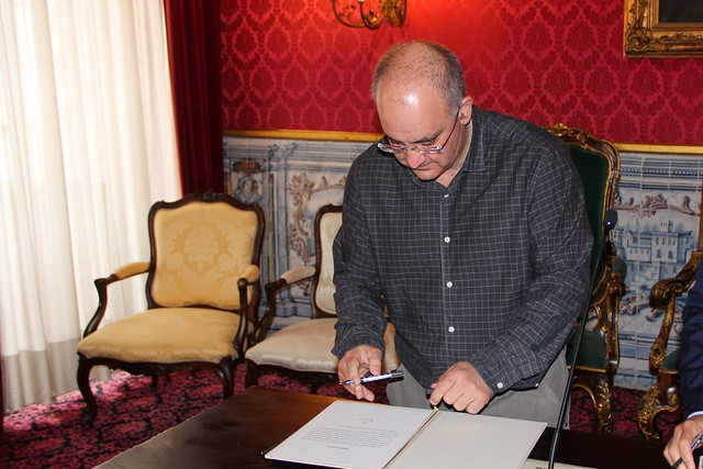 Paulo Eduardo Oliveira toma posse como diretor da FCTUC